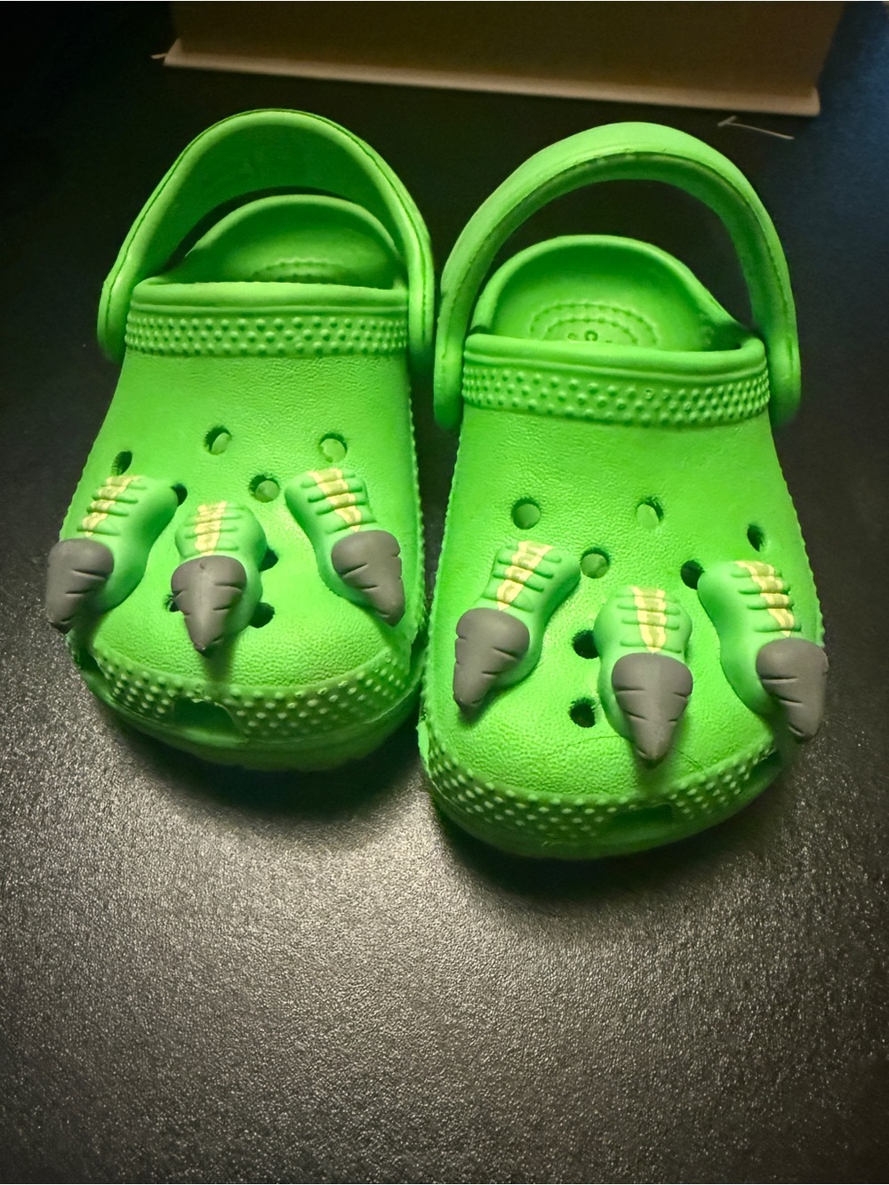 Crocs I Am Dinosaur- kids 5c